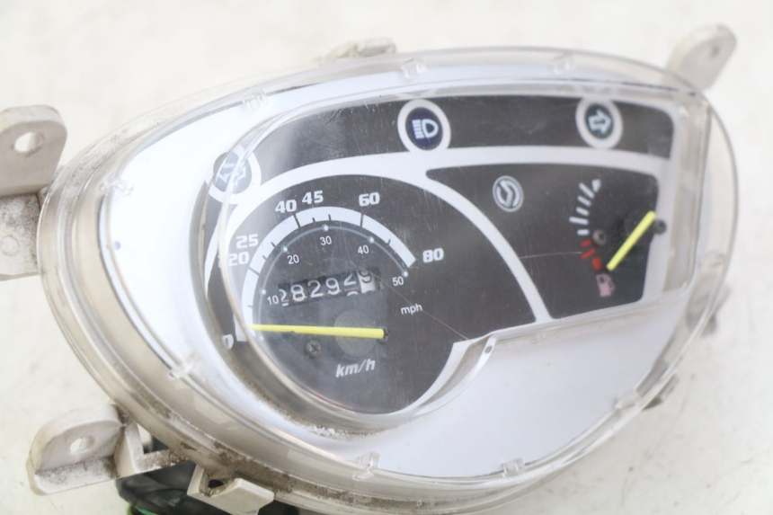 photo de TACHOMETER SYM X-PRO 4T 50 (2014 - 2021) - Zoom auf Gebrauchszustand