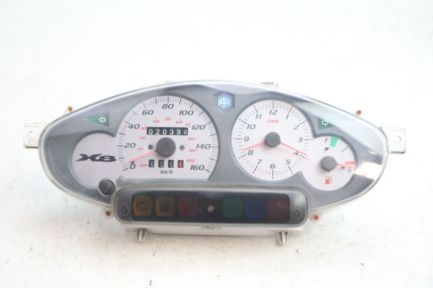 photo de TACHOMETER  PIAGGIO X8 STREET 125 (2006 - 2007) - Hauptansicht