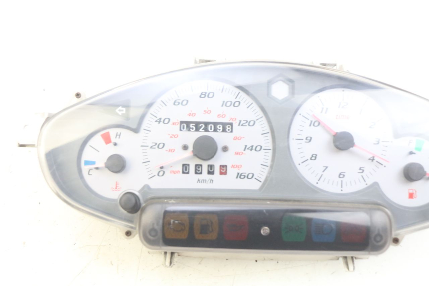 photo de TACHOMETER PIAGGIO X8 125 (2004 - 2007) - Kennzeichnungen und Originalreferenzen