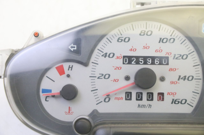 photo de TACHOMETER PIAGGIO X8 125 (2004 - 2007) - Detailansicht des Bauteils