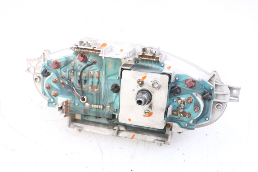 photo de TACHOMETER PIAGGIO X8 125 (2004 - 2007) - Detailansicht des Bauteils