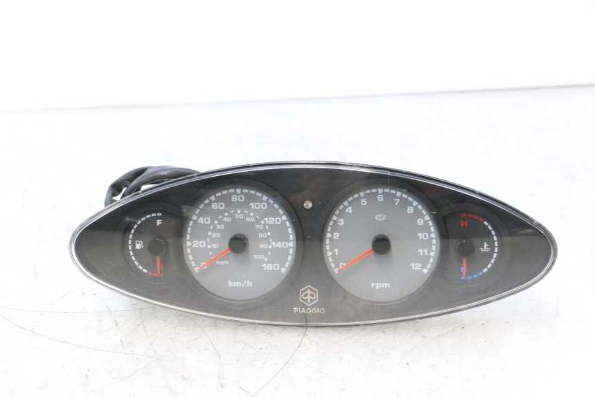 photo de TACHOMETER  PIAGGIO X9 AMALFI 180 (2000 - 2003) - Hauptansicht