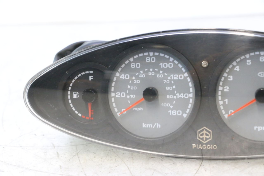 photo de TACHOMETER  PIAGGIO X9 AMALFI 180 (2000 - 2003) - Zoom auf Gebrauchszustand