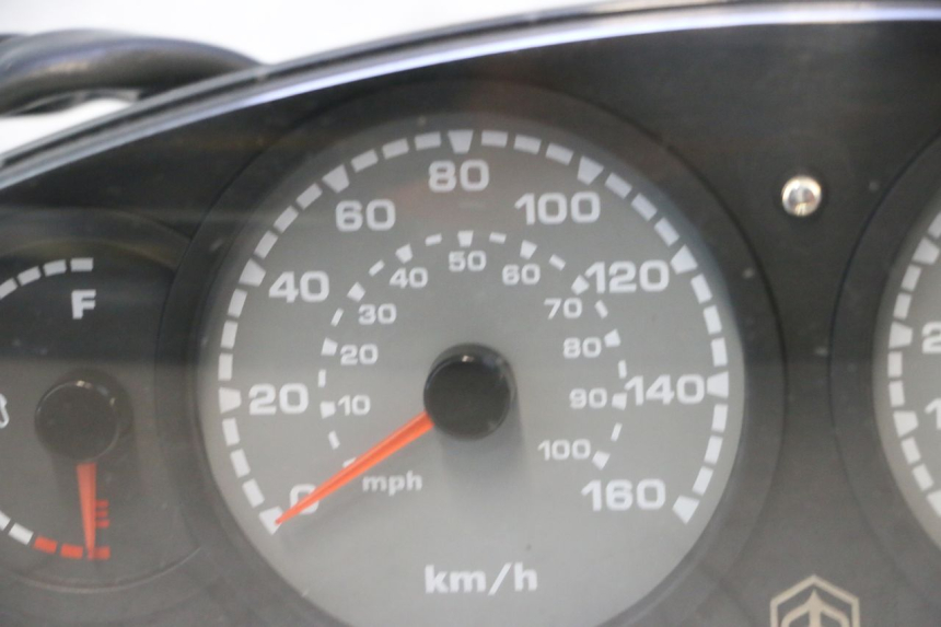 photo de TACHOMETER  PIAGGIO X9 AMALFI 180 (2000 - 2003) - Alternative Perspektive