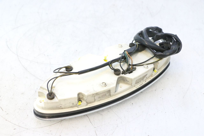 photo de TACHOMETER  PIAGGIO X9 AMALFI 180 (2000 - 2003) - Oberflächenzustand und Material
