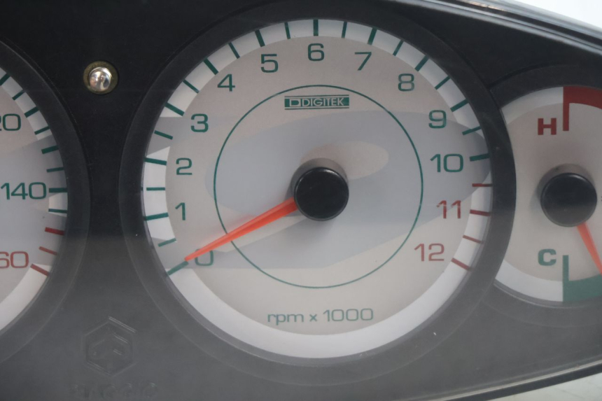 photo de TACHOMETER  PIAGGIO X9 EVOLUTION 125 (2003 - 2007) - Technische Nahaufnahme