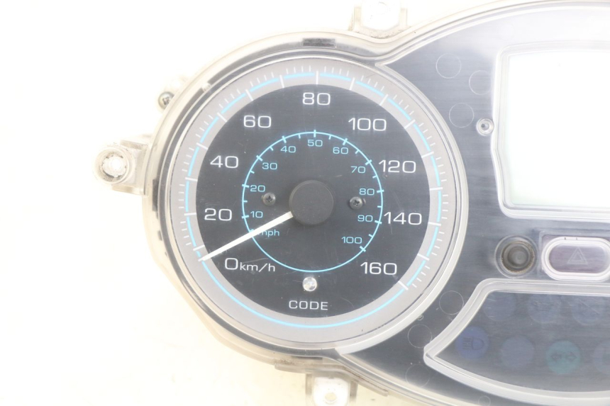 photo de TACHOMETER PIAGGIO XEVO - X EVO 125 (2007 - 2017) - Charakteristische Merkmale