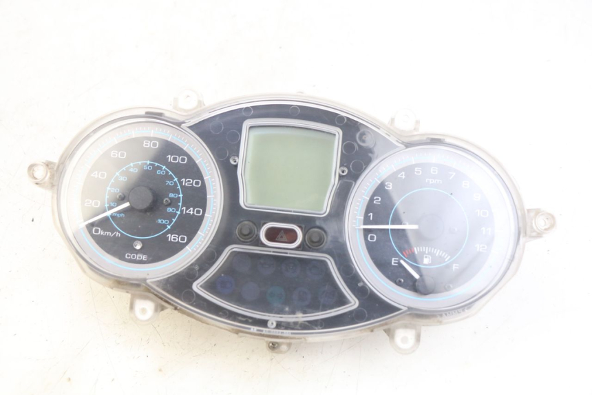 photo de TACHOMETER PIAGGIO XEVO - X EVO 125 (2007 - 2017) - Hauptansicht