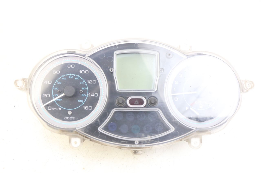 photo de TACHOMETER PIAGGIO XEVO - X EVO 125 (2007 - 2017) - Charakteristische Merkmale