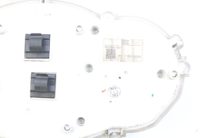 photo de TACHOMETER PIAGGIO XEVO - X EVO 125 (2007 - 2017) - Oberflächenzustand und Material