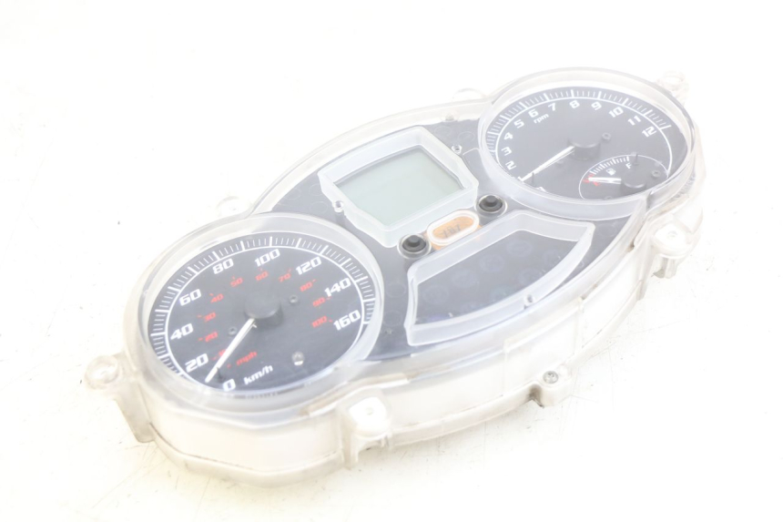 photo de TACHOMETER PIAGGIO XEVO - X EVO 125 (2007 - 2017) - Alternative Perspektive