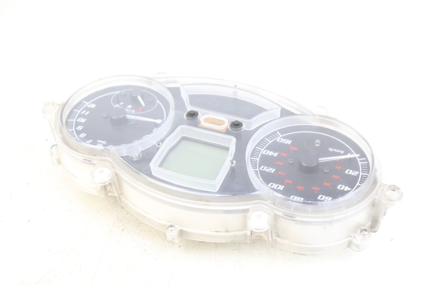 photo de TACHOMETER PIAGGIO XEVO - X EVO 125 (2007 - 2017) - Technische Nahaufnahme