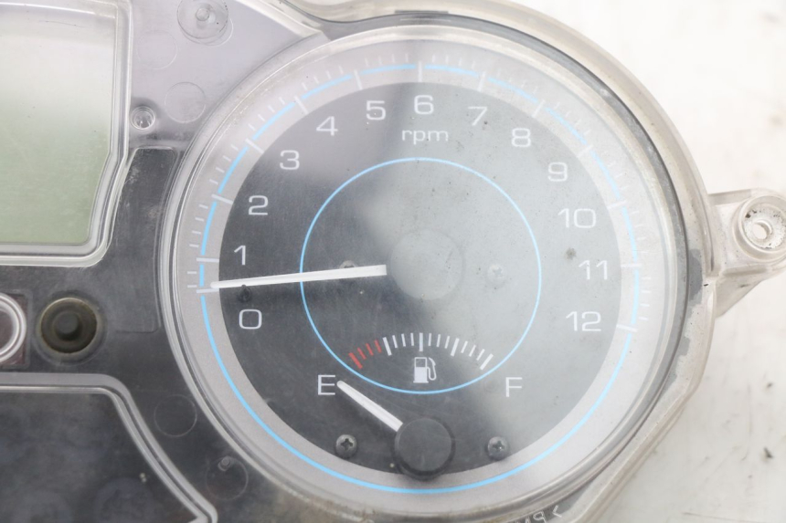 photo de TACHOMETER PIAGGIO XEVO - X EVO 125 (2007 - 2017) - Gesamtansicht des Produkts