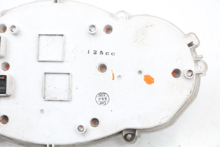 photo de TACHOMETER PIAGGIO XEVO - X EVO 125 (2007 - 2017) - Weitere Ansicht des Artikels