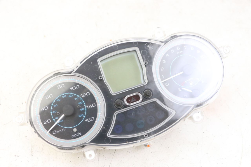 photo de TACHOMETER PIAGGIO XEVO - X EVO 125 (2007 - 2017) - Ergänzendes Produktfoto