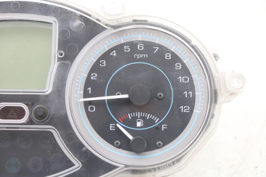 photo de TACHOMETER PIAGGIO XEVO - X EVO 125 (2007 - 2017) - Technische Nahaufnahme