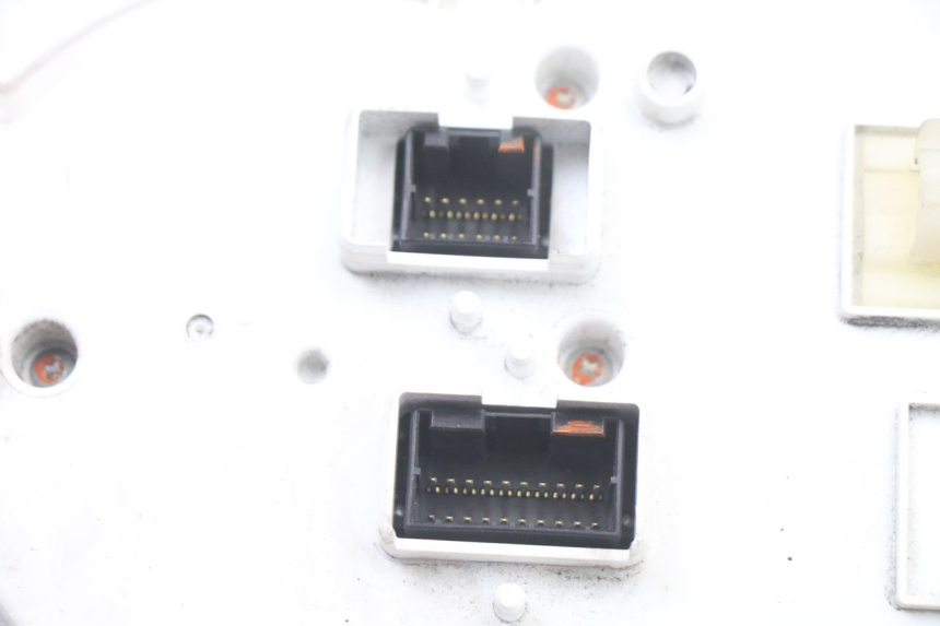 photo de TACHOMETER PIAGGIO XEVO - X EVO 125 (2007 - 2017) - Geprüftes Gebrauchtteil