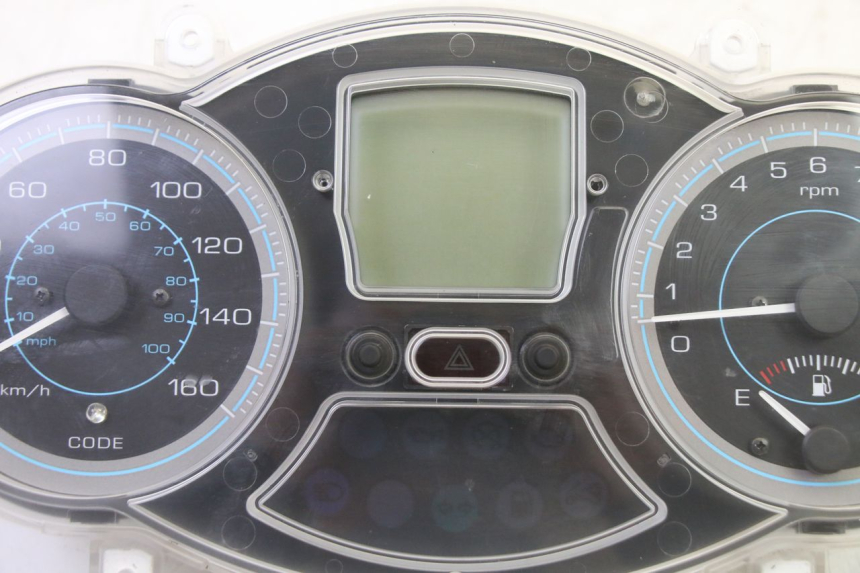 photo de TACHOMETER PIAGGIO XEVO - X EVO 125 (2007 - 2017) - Alternative Perspektive