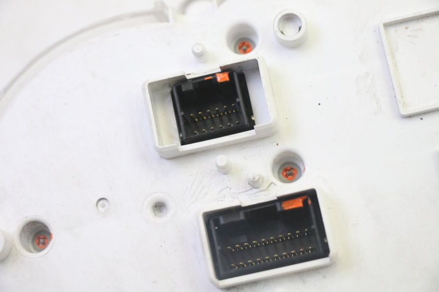 photo de TACHOMETER PIAGGIO XEVO - X EVO 125 (2007 - 2017) - Geprüftes Gebrauchtteil