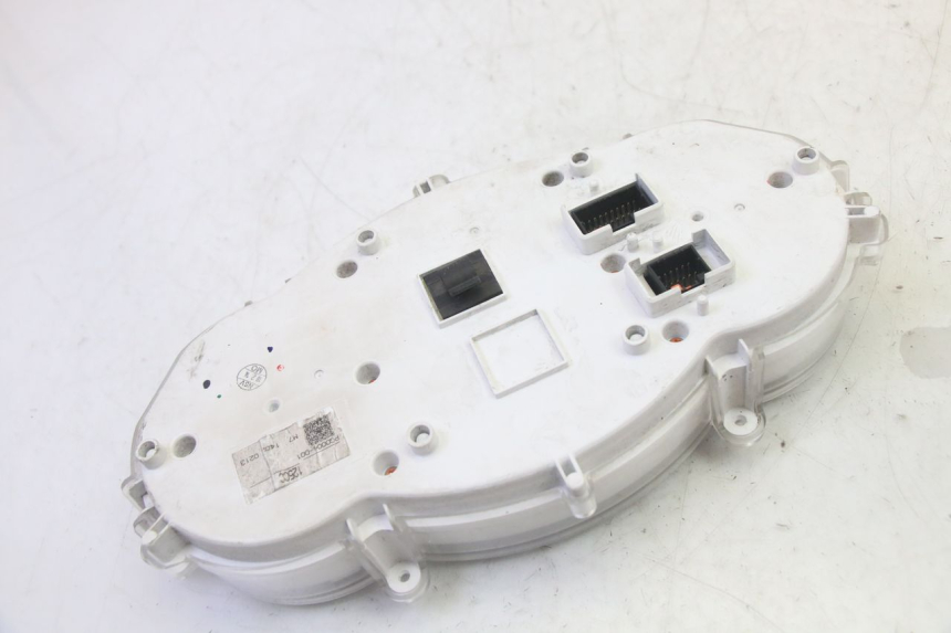 photo de TACHOMETER PIAGGIO XEVO - X EVO 125 (2007 - 2017) - Kennzeichnungen und Originalreferenzen