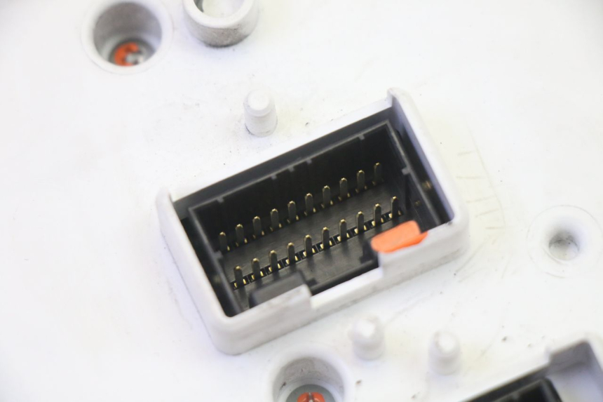 photo de TACHOMETER PIAGGIO XEVO - X EVO 125 (2007 - 2017) - Charakteristische Merkmale