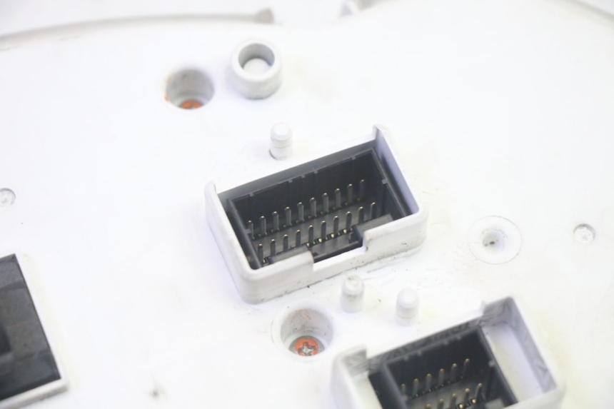 photo de TACHOMETER PIAGGIO XEVO - X EVO 125 (2007 - 2017) - Charakteristische Merkmale