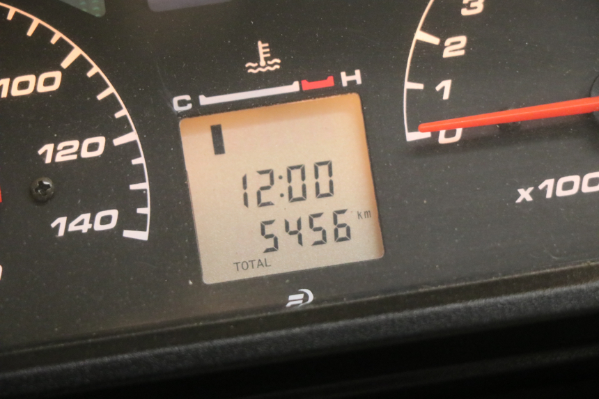 photo de TACHOMETER  HONDA XLV VARADERO 125 (2000 - 2006) - Hochauflösende Nahaufnahme