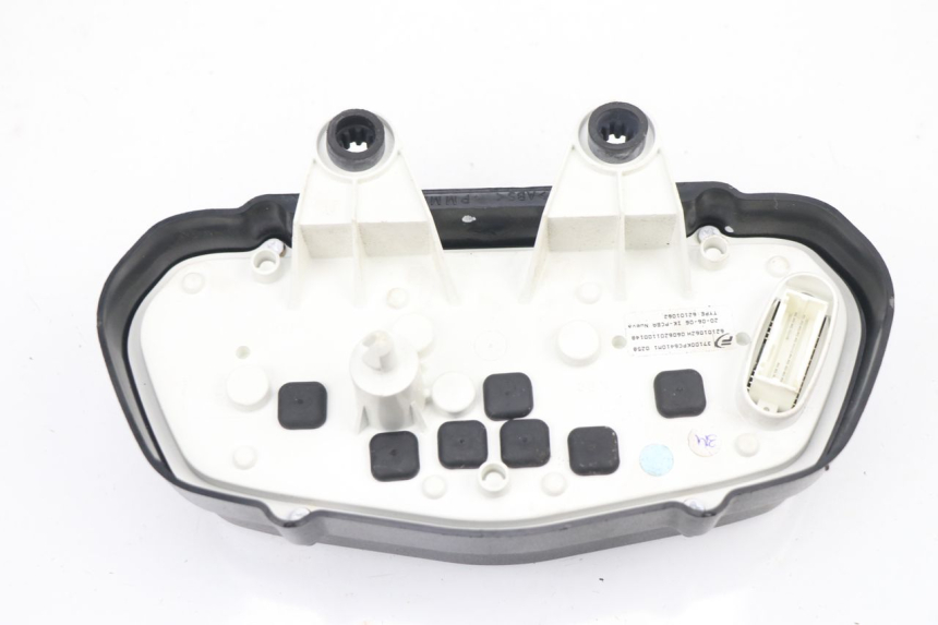 photo de TACHOMETER  HONDA XLV VARADERO 125 (2000 - 2006) - Oberflächenzustand und Material