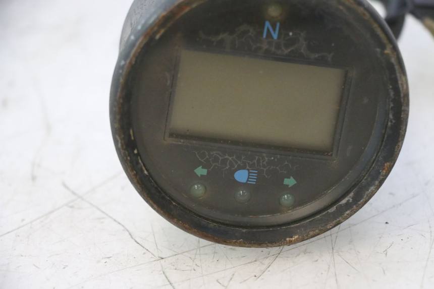 photo de TACHOMETER  SMC XROAD 150 - Technische Nahaufnahme