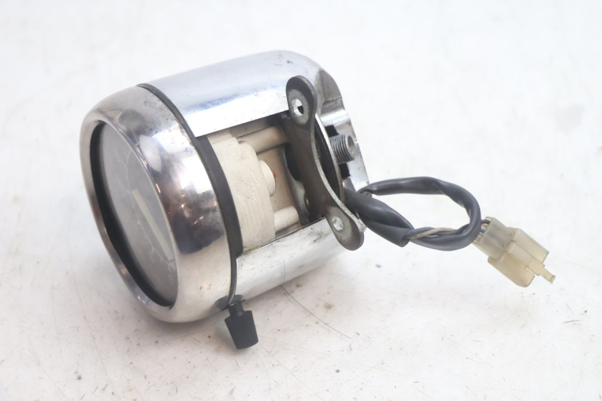 photo de TACHOMETER  YAMAHA XV VIRAGO 535 (1988 - 2004) - Details der Befestigungspunkte