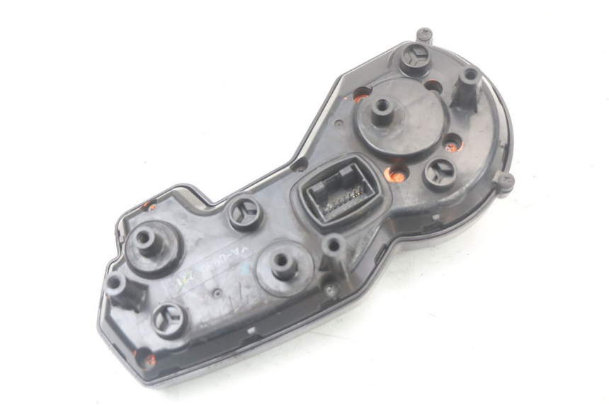 photo de TACHOMETER  YAMAHA FZ1 FAZER 1000 (2007 - 2009) - Details der Befestigungspunkte