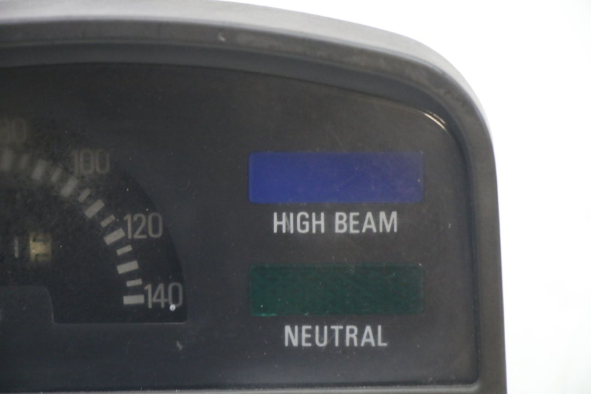 photo de TACHOMETER YAMAHA SR 125 (1982 - 2003) - Zoom auf Gebrauchszustand