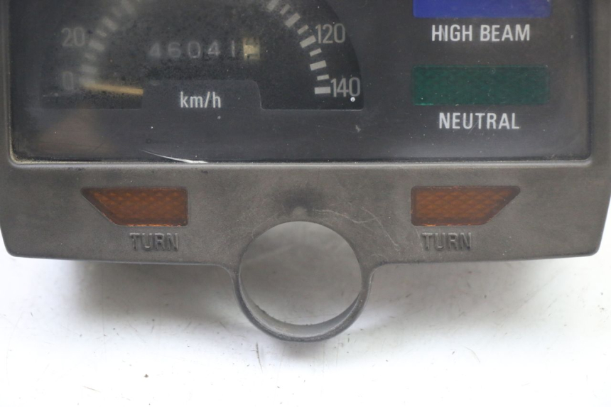photo de TACHOMETER YAMAHA SR 125 (1982 - 2003) - Alternative Perspektive