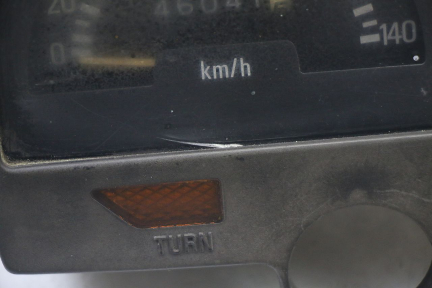photo de TACHOMETER YAMAHA SR 125 (1982 - 2003) - Technische Nahaufnahme