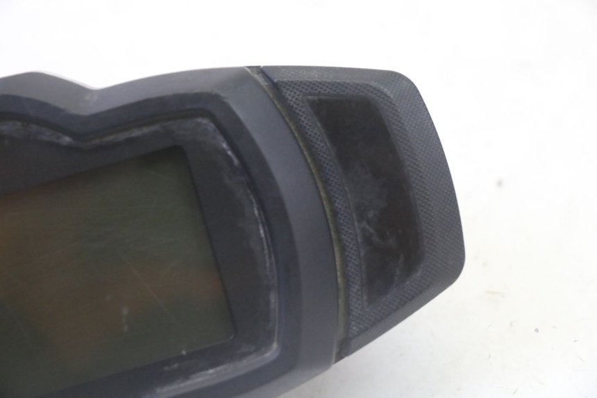 photo de TACHOMETER  YAMAHA YFM GRIZZLY 550 (2008 - 2015) - Technische Nahaufnahme