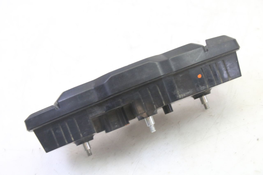 photo de TACHOMETER  YAMAHA YFM GRIZZLY 550 (2008 - 2015) - Details der Befestigungspunkte