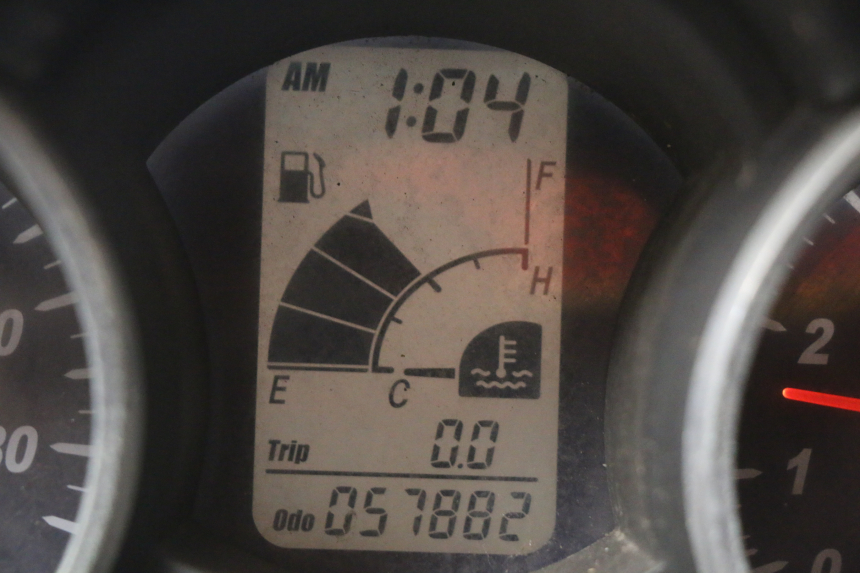 photo de TACHOMETER YAMAHA YP MAJESTY 400 (2004 - 2008) - Hochauflösende Nahaufnahme