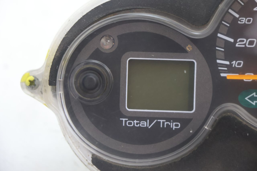 photo de TACHOMETER  YAMAHA YP MAJESTY 125 (2007 - 2010) - Detailansicht des Bauteils