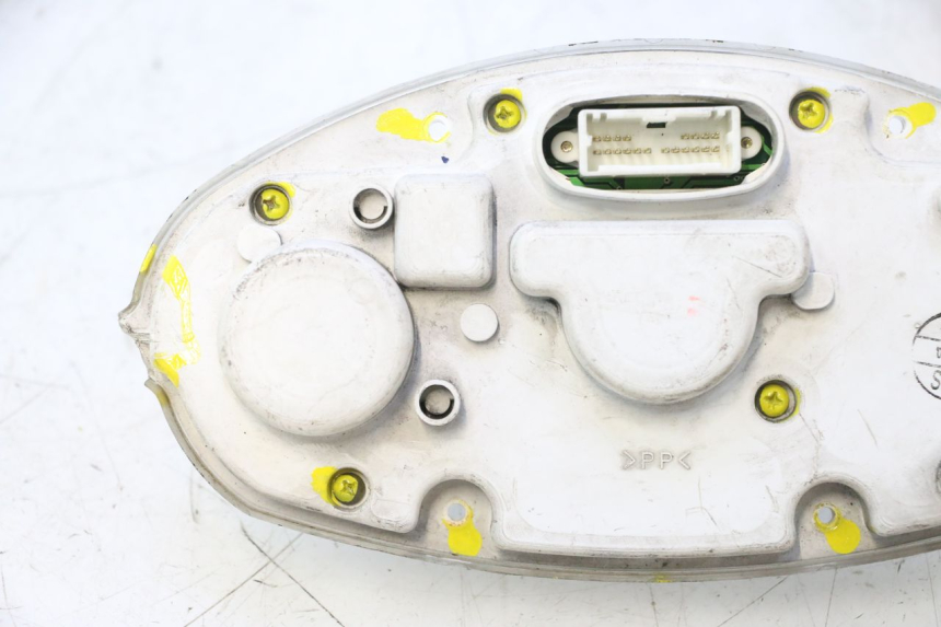 photo de TACHOMETER YAMAHA YP MAJESTY 125 (2002 - 2006) - Kennzeichnungen und Originalreferenzen