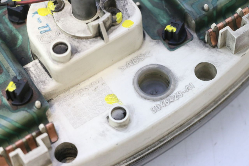 photo de TACHOMETER  YAMAHA YP MAJESTY 125 (1998 - 2001) - Detailansicht des Bauteils