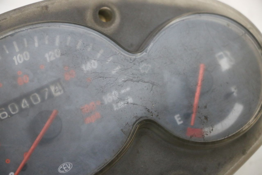 photo de TACHOMETER  YAMAHA YP MAJESTY 125 (1998 - 2001) - Detaillierte Sichtprüfung