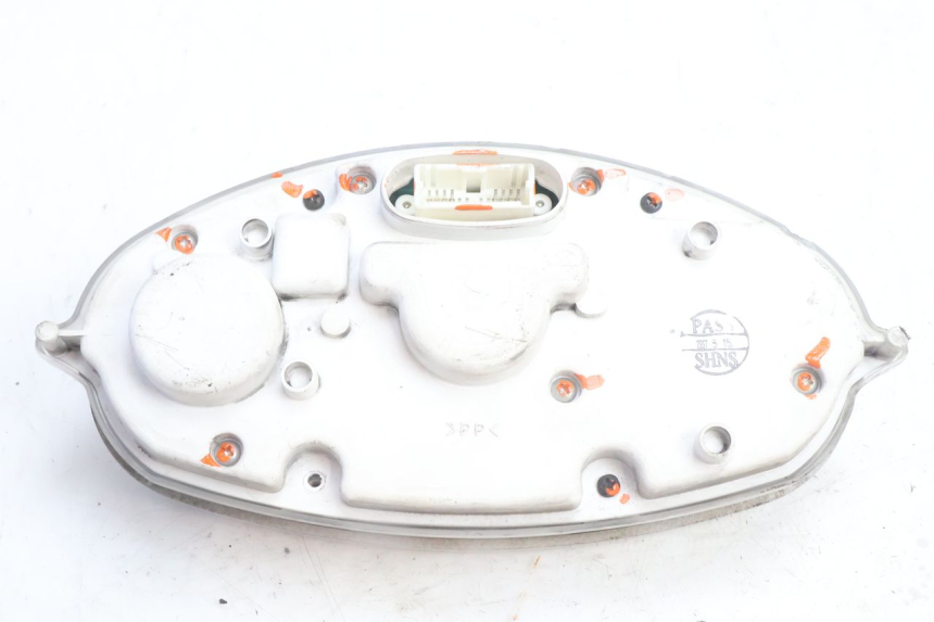photo de TACHOMETER  YAMAHA YP MAJESTY 125 (2007 - 2010) - Weitere Ansicht des Artikels