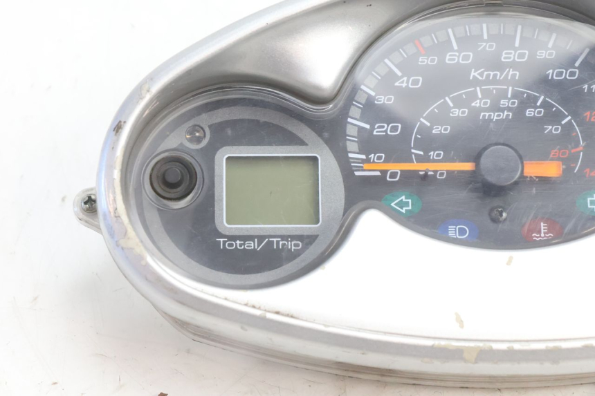 photo de TACHOMETER  YAMAHA YP MAJESTY 125 (2007 - 2010) - Gesamtansicht des Produkts