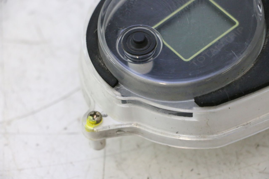 photo de TACHOMETER YAMAHA YP MAJESTY 125 (2002 - 2006) - Geprüftes Gebrauchtteil