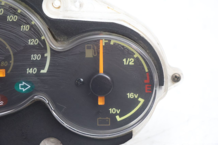 photo de TACHOMETER YAMAHA YP MAJESTY 125 (2002 - 2006) - Alternative Perspektive