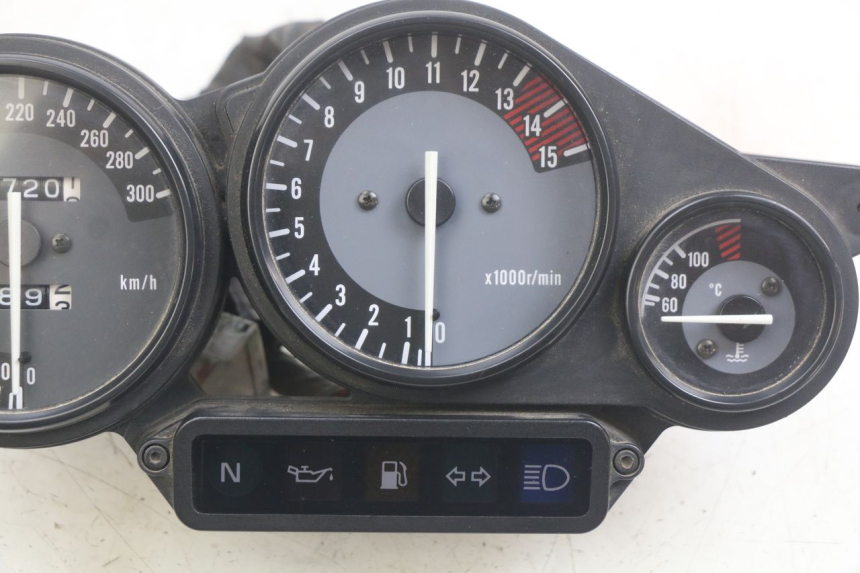 photo de TACHOMETER YAMAHA YZF R THUNDERCAT 600 (1996 - 2003) - Detailansicht des Bauteils