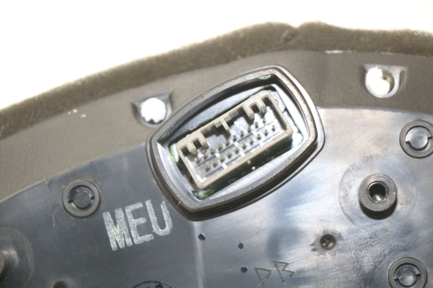 photo de TACHOMETER  KAWASAKI Z ABS 750 (2007 - 2013) - Details der Befestigungspunkte