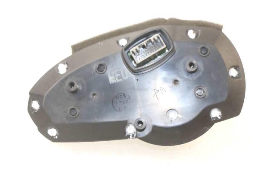 photo de TACHOMETER  KAWASAKI Z ABS 750 (2007 - 2013) - Oberflächenzustand und Material