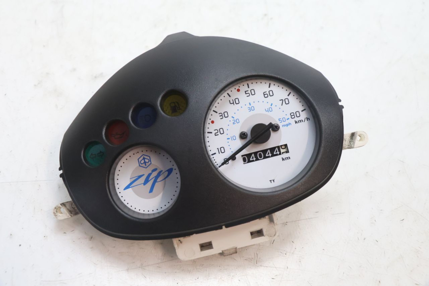 photo de TACHOMETER PIAGGIO ZIP 2T 50 (2009 - 2019) - Hauptansicht