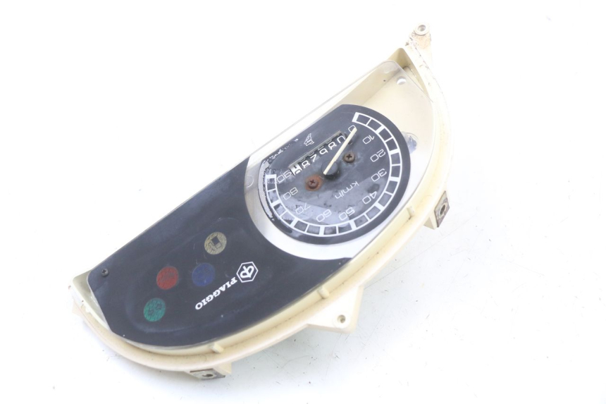 photo de TACHOMETER  PIAGGIO ZIP RST 50 (1996 - 1998) - Alternative Perspektive